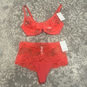 Le Mystere lace bra + panty set